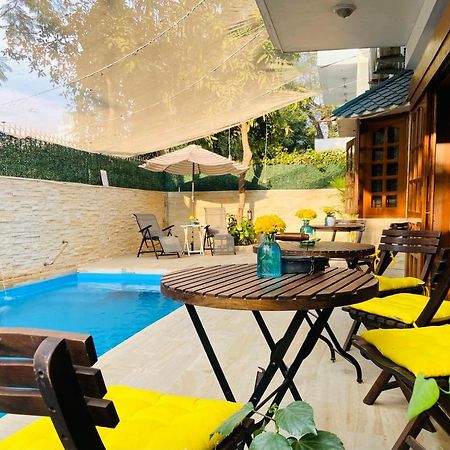 Roshani Pool Villa Gurgaon - 7Br #Privatepool #Villa #Bungalow #Garden #Staycation Exterior photo