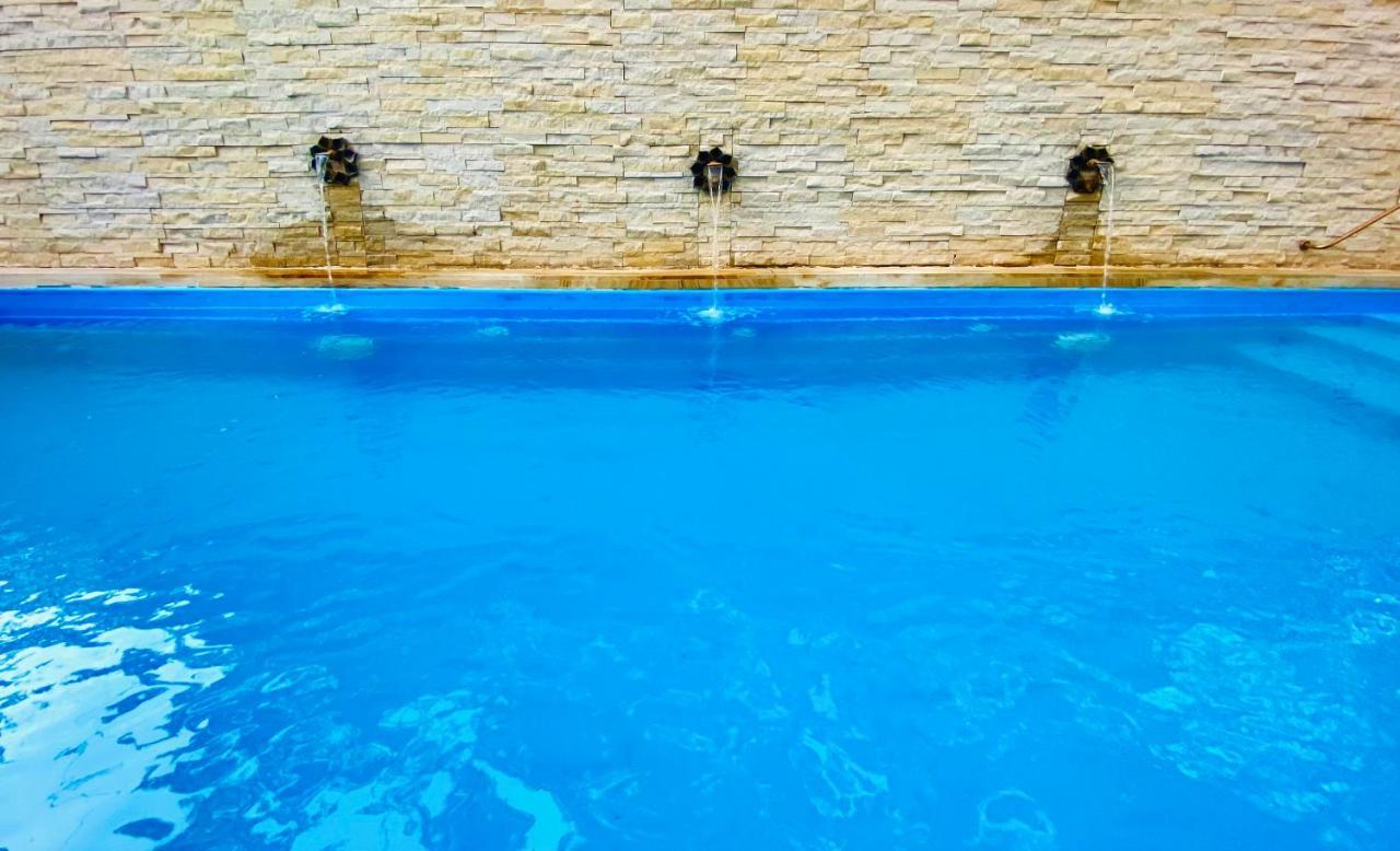 Roshani Pool Villa Gurgaon - 7Br #Privatepool #Villa #Bungalow #Garden #Staycation Exterior photo